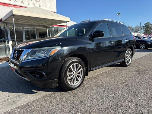 2014 Nissan Pathfinder SV