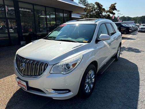 White Diamond Tricoat 2015 Buick Enclave Leather