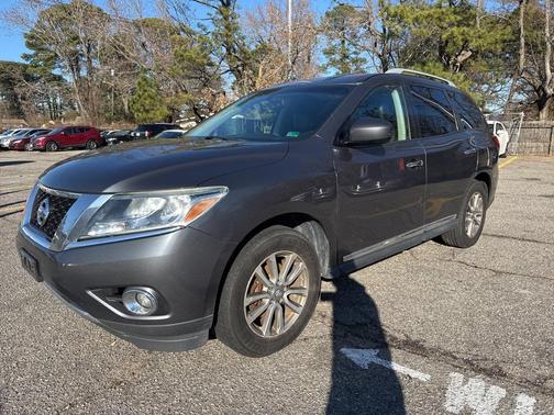 2013 Nissan Pathfinder SL