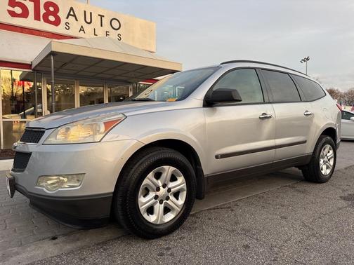 2009 Chevrolet Traverse LS