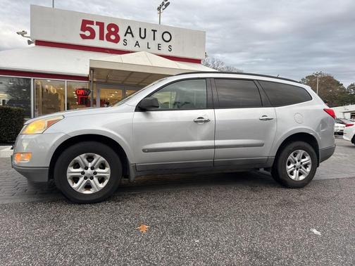 2009 Chevrolet Traverse LS