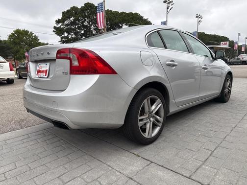 2014 Volvo S60 T5