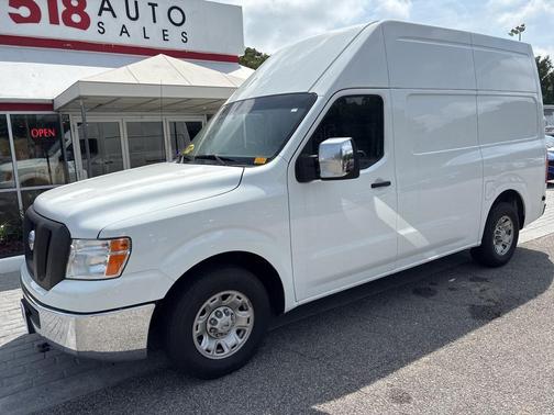 2021 Nissan NV Cargo NV3500 HD S V8
