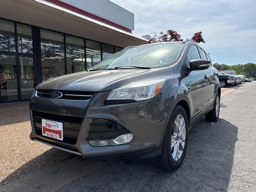 Magnetic 2015 Ford Escape Titanium