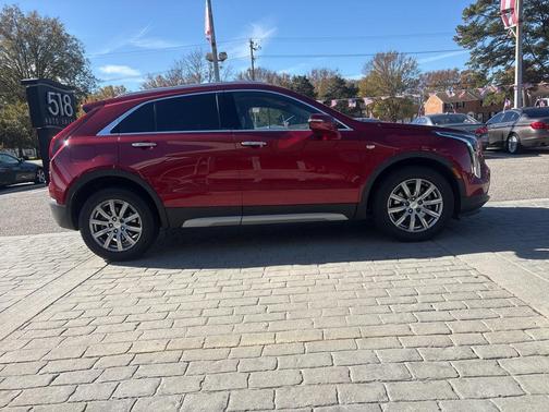 2021 Cadillac XT4 Premium Luxury