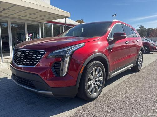 2021 Cadillac XT4 Premium Luxury