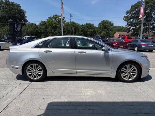 2014 Lincoln MKZ Base