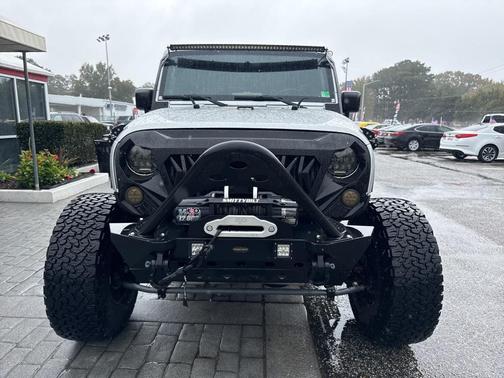 2010 Jeep Wrangler Unlimited Sport