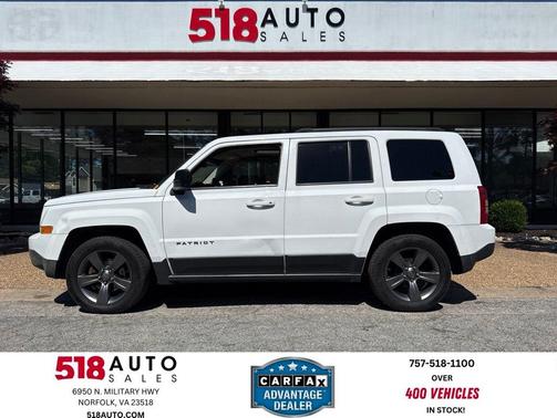 Bright White Clearcoat 2014 Jeep Patriot High Altitude