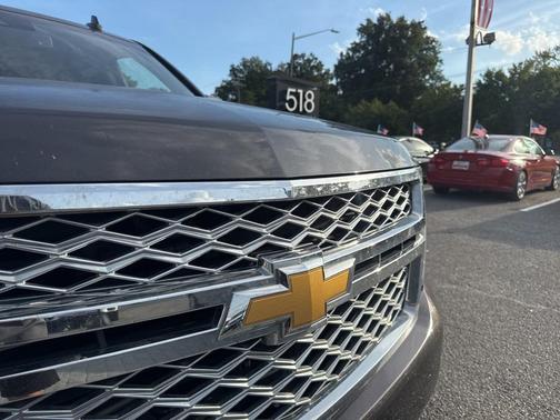 2017 Chevrolet Suburban LT