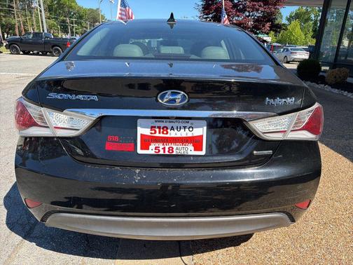 Eclipse Black 2015 Hyundai SONATA Hybrid Limited