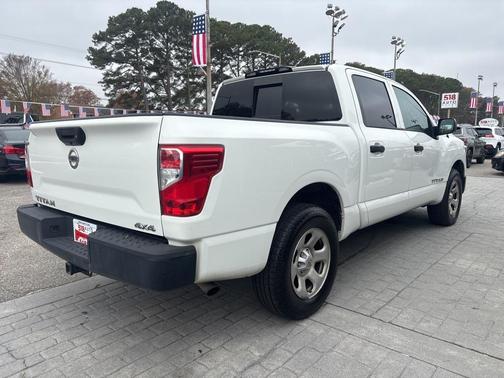 2018 Nissan Titan S