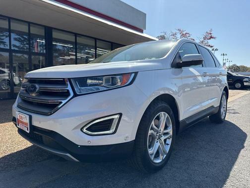 White Platinum Metallic Tri-Coat 2018 Ford Edge Titanium