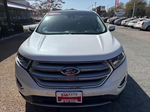 White Platinum Metallic Tri-Coat 2018 Ford Edge Titanium