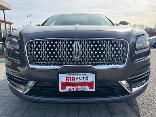 2019 Lincoln Nautilus Select