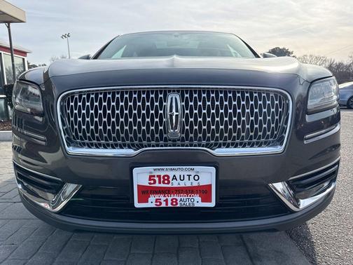 2019 Lincoln Nautilus Select