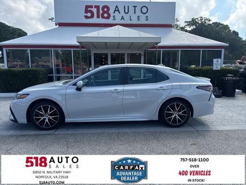 2023 Toyota Camry SE