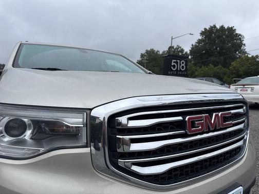 2017 GMC Acadia SLT-1