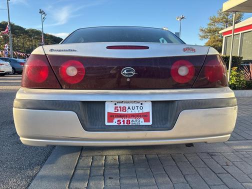 2004 Chevrolet Impala Base