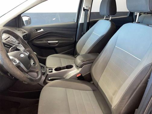 Tuxedo Black 2013 Ford Escape SE