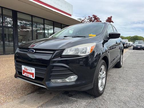 Tuxedo Black 2013 Ford Escape SE