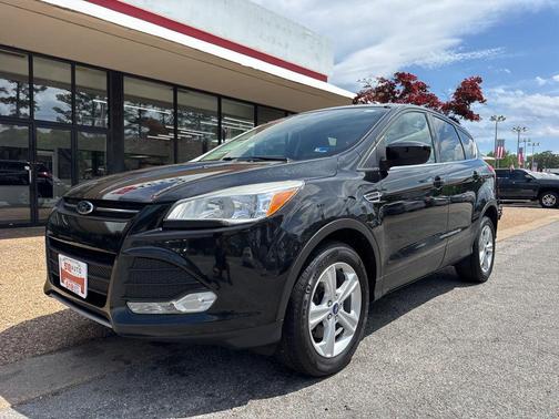 Tuxedo Black 2013 Ford Escape SE