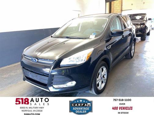 Tuxedo Black 2013 Ford Escape SE