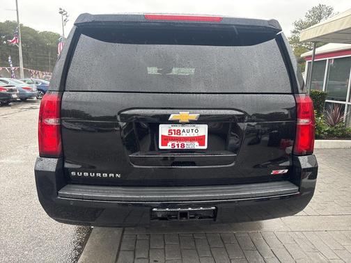 2020 Chevrolet Suburban LT