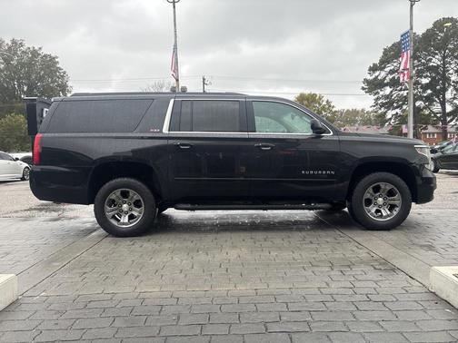 2020 Chevrolet Suburban LT