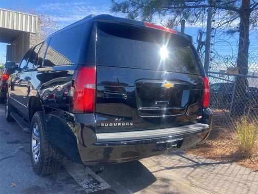 2020 Chevrolet Suburban LT