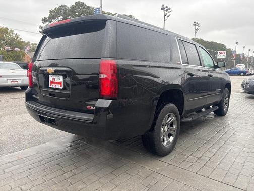 2020 Chevrolet Suburban LT
