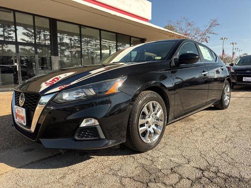 2022 Nissan Altima S FWD