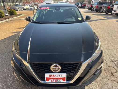 2022 Nissan Altima S FWD