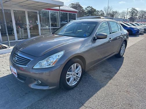 2012 INFINITI G37x Base