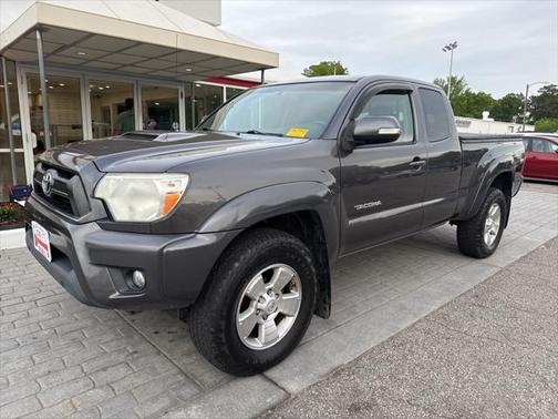 2013 Toyota Tacoma Base
