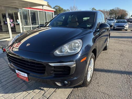 2016 Porsche Cayenne Cayenne