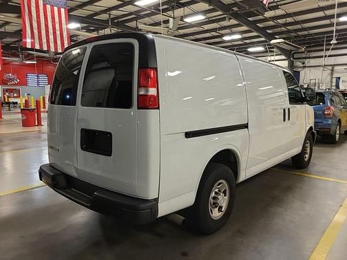 2020 Chevrolet Express 2500 RWD 2500 Regular Wheelbase WT