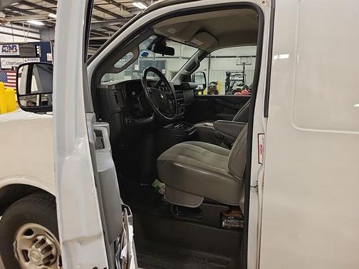 2020 Chevrolet Express 2500 RWD 2500 Regular Wheelbase WT