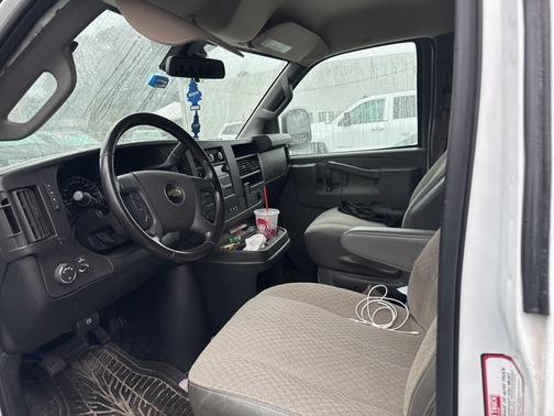 2020 Chevrolet Express 2500 RWD 2500 Regular Wheelbase WT