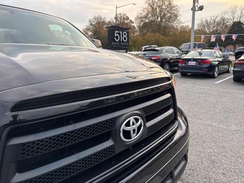 2010 Toyota Tundra Grade