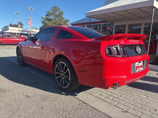 2014 Ford Mustang V6