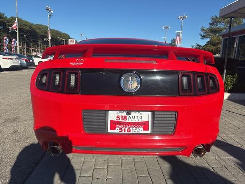 2014 Ford Mustang V6