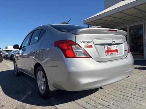 2013 Nissan Versa 1.6 SL