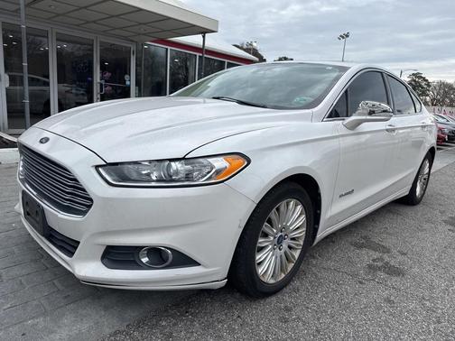 2013 Ford Fusion Hybrid SE Hybrid