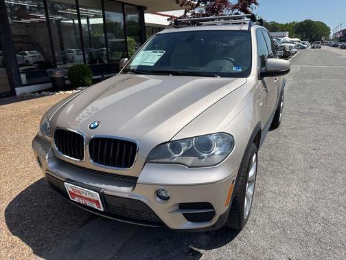 Silver Metallic 2013 BMW X5 xDrive35i
