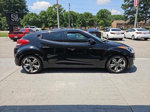 2016 Hyundai Veloster Base