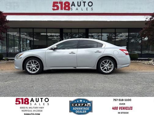 Silver Lightning Metallic 2010 Nissan Maxima SV