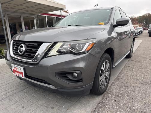 2020 Nissan Pathfinder SV 4WD