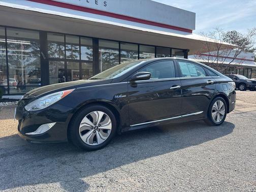 Eclipse Black 2015 Hyundai SONATA Hybrid Limited