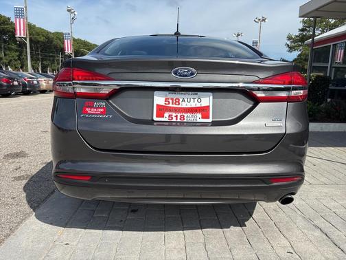 2018 Ford Fusion SE